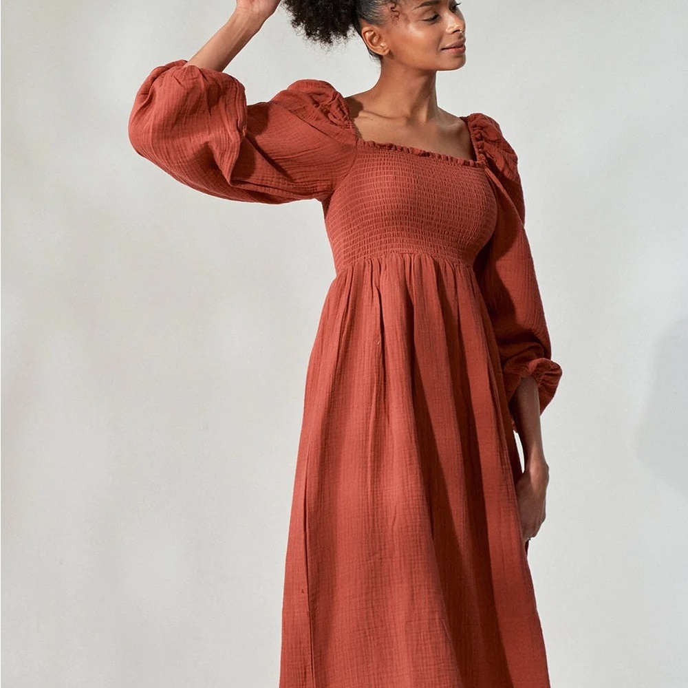 Nothing fits but AOI DRESS size large color dry rose worn once